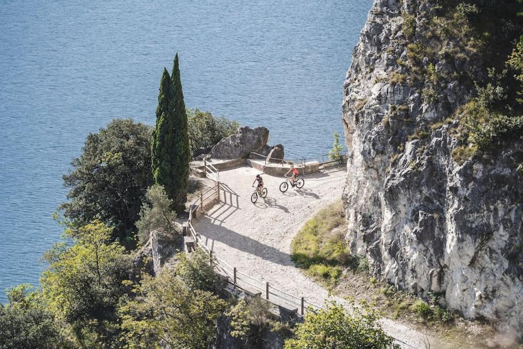 Me Ca - Appartamento Vacanze Riva del Garda Kültér fotó